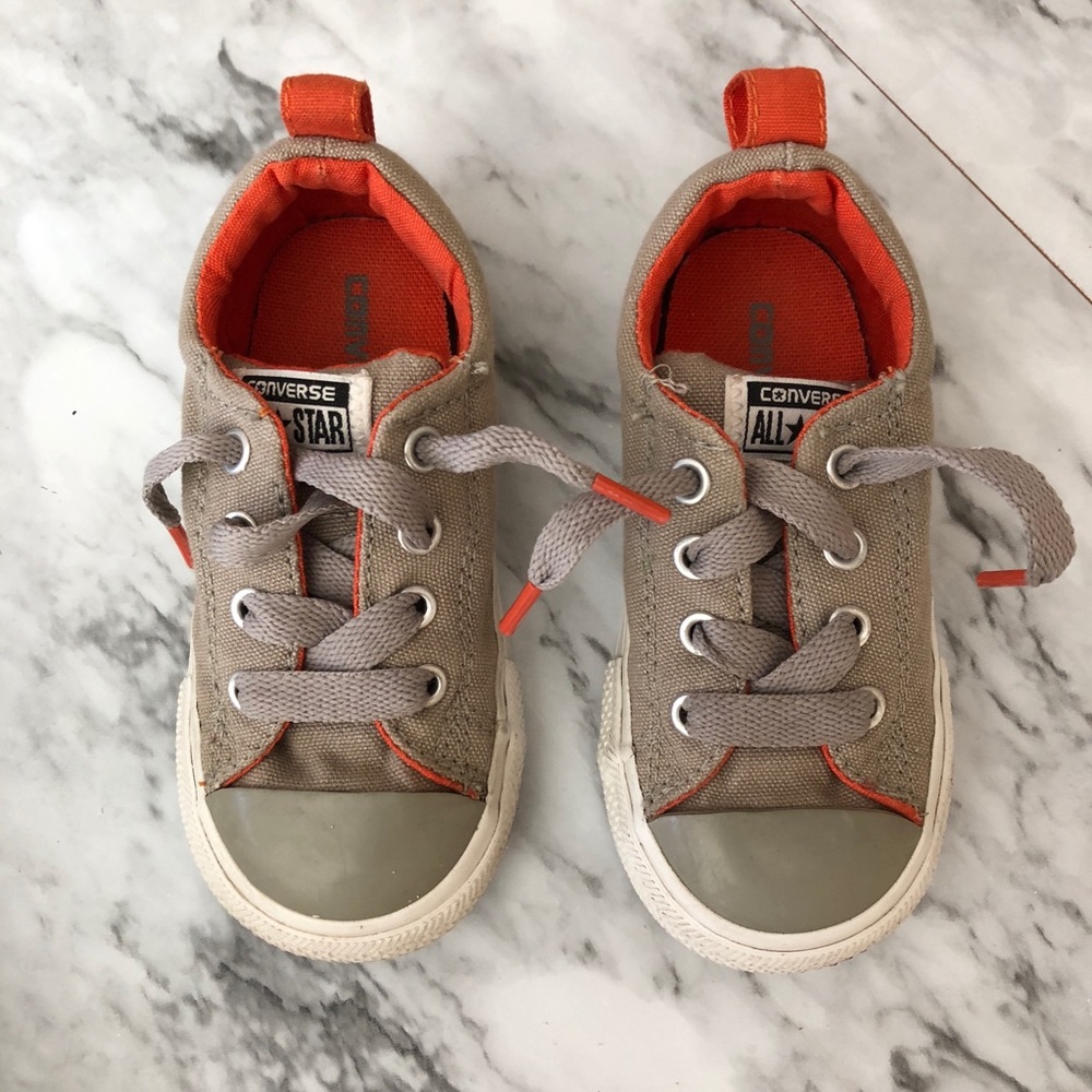 Toddler Converse Shoes size 7